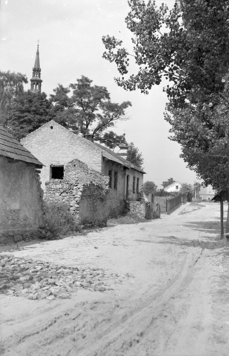 dom ul. Kościelna - widok ogólny, skan 1