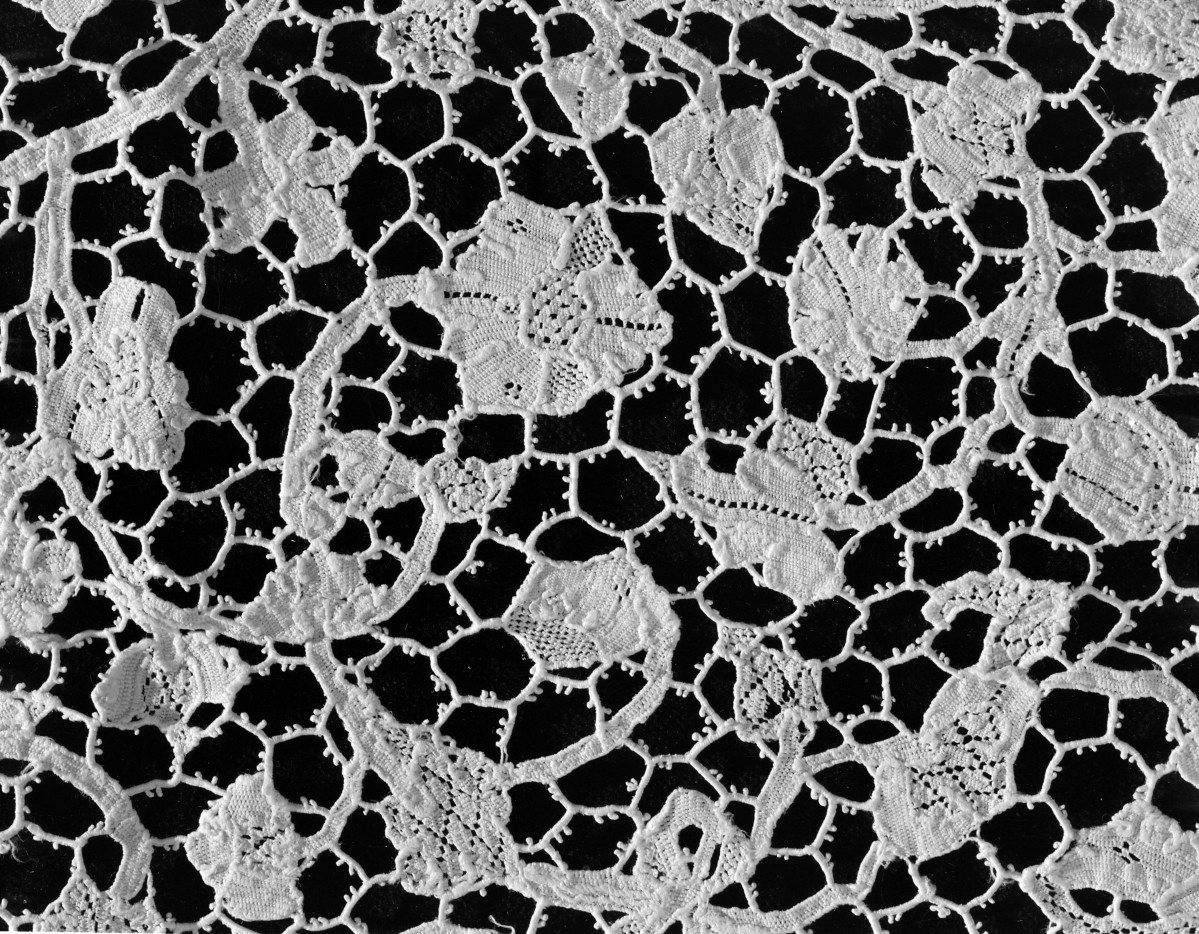 Kościół Sióstr Wizytek - koronka tuwialna, druga połowa XVII wiek, Wenecja lub Francja, skan 1