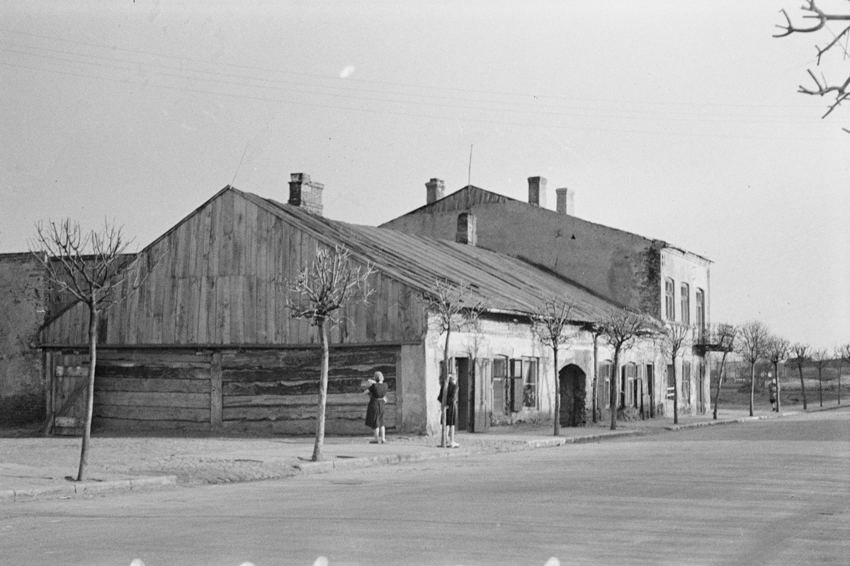 kamienica - elewacja, skan 1