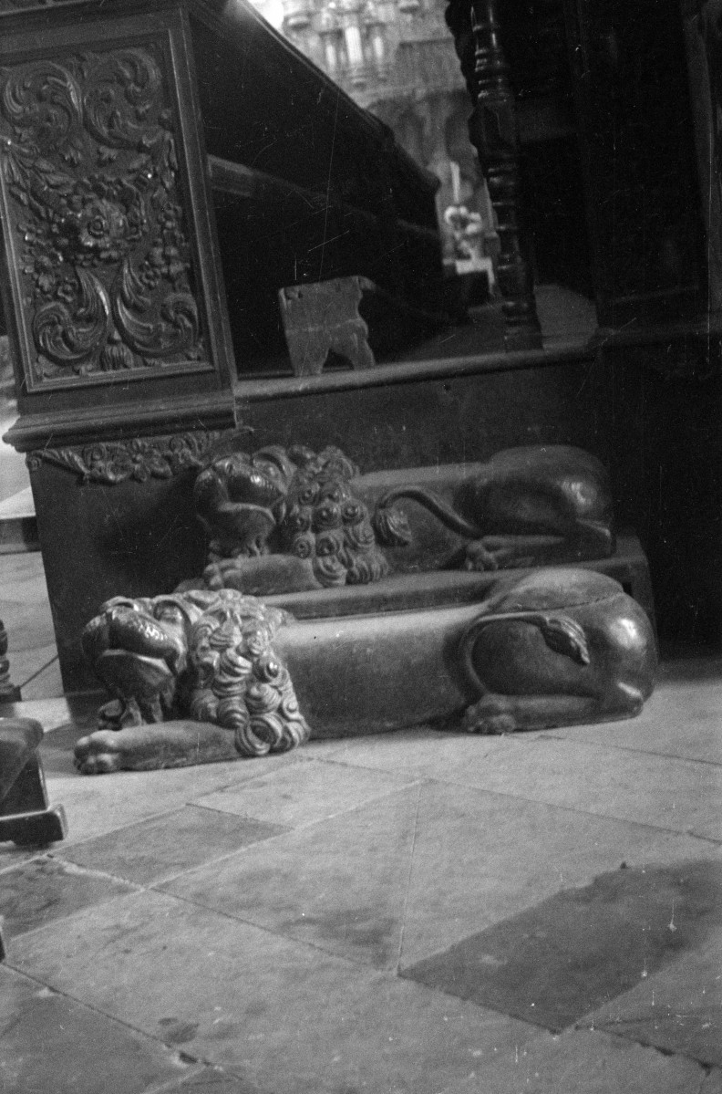 kościół Cystersów - stelle, skan 1