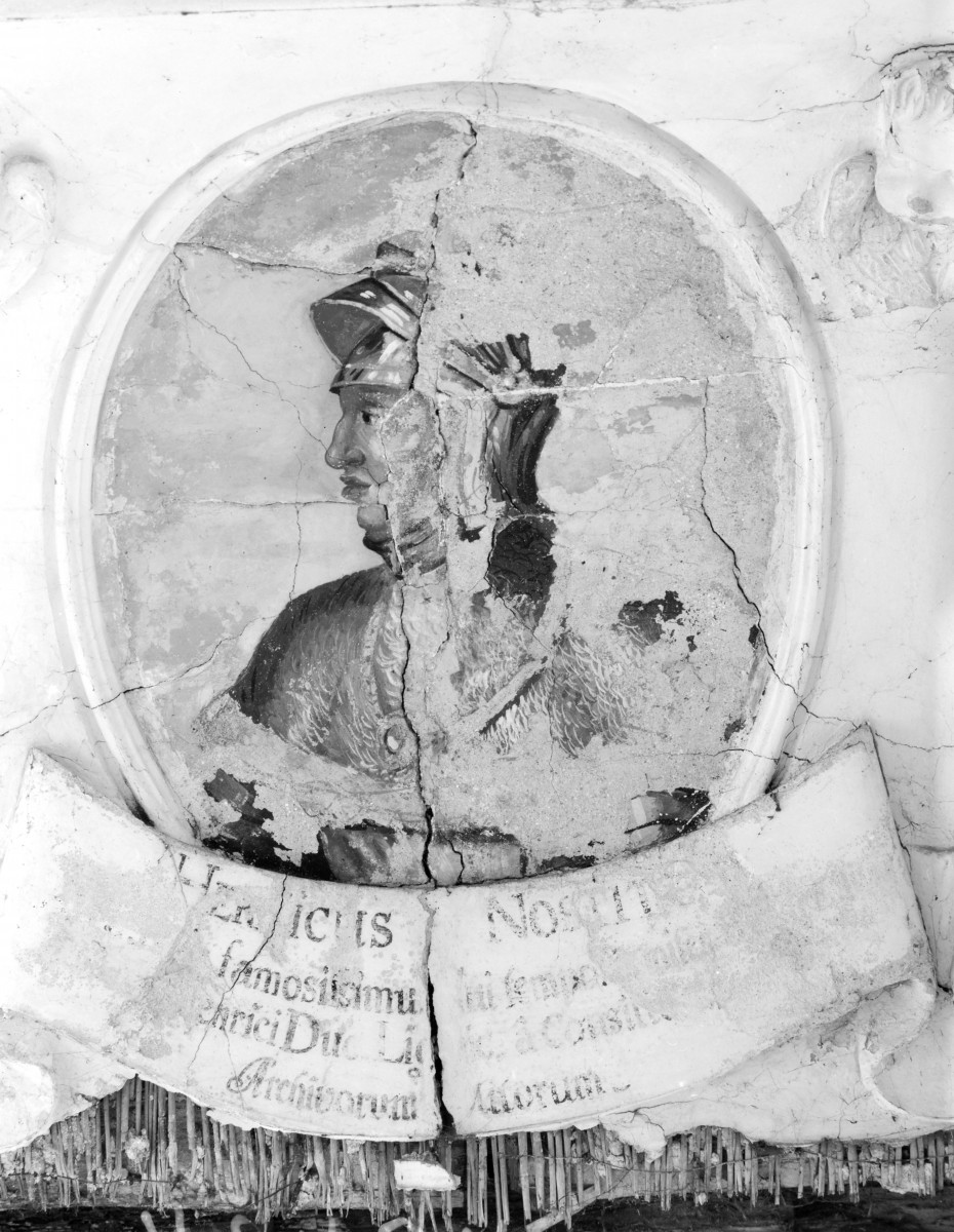 pałac - wnętrze: portret Henryka Nostitza w fasecie sali balowej, skan 1