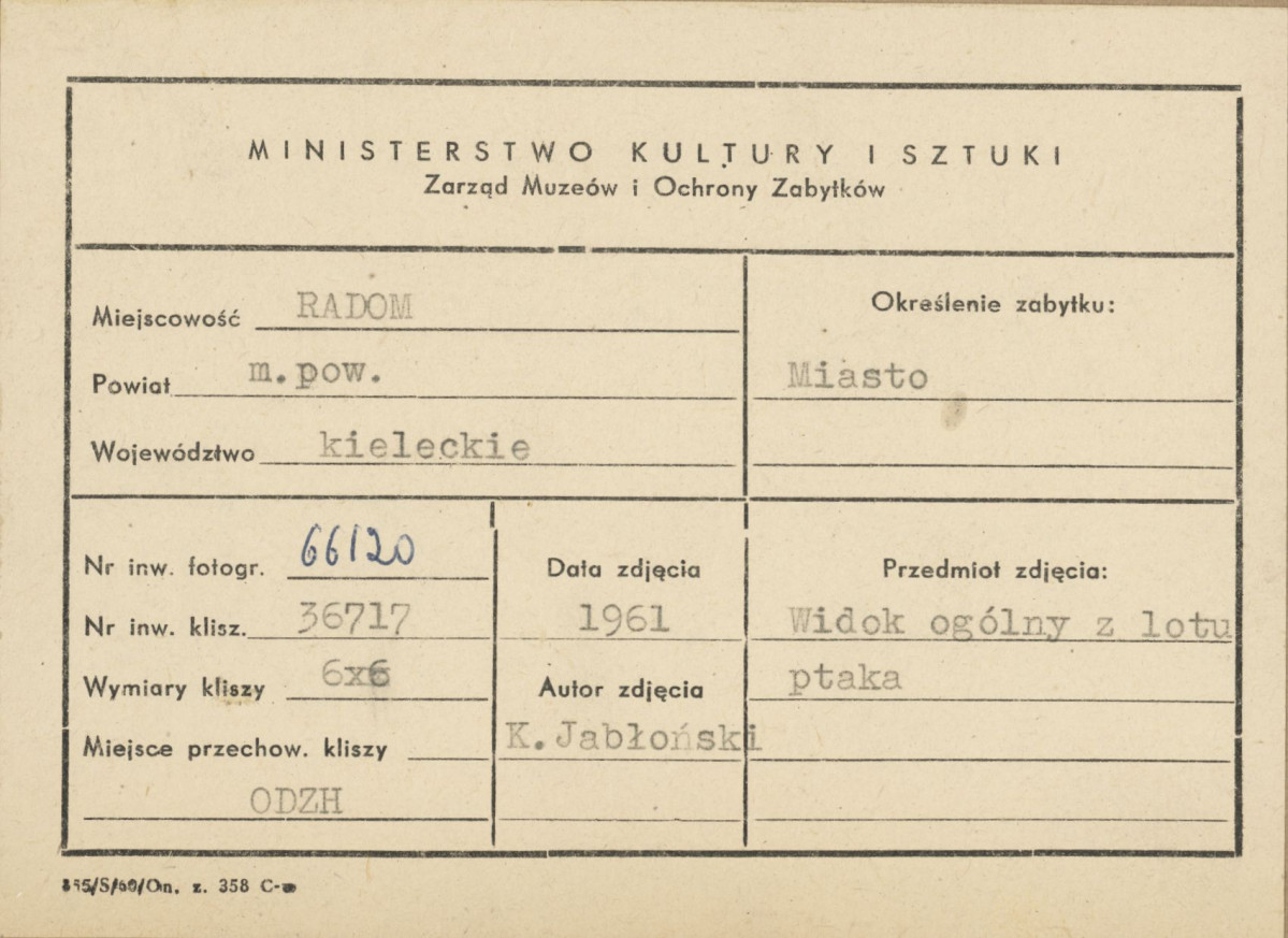 Widok fragmentu miasta z lotu ptaka - metryczka, skan 1
