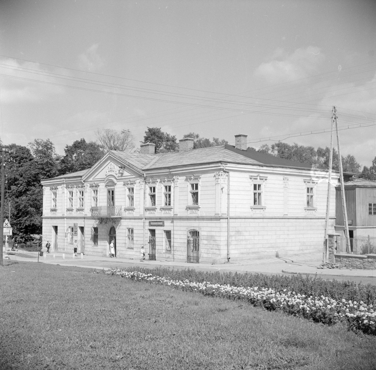 dom - widok ogólny, skan 1