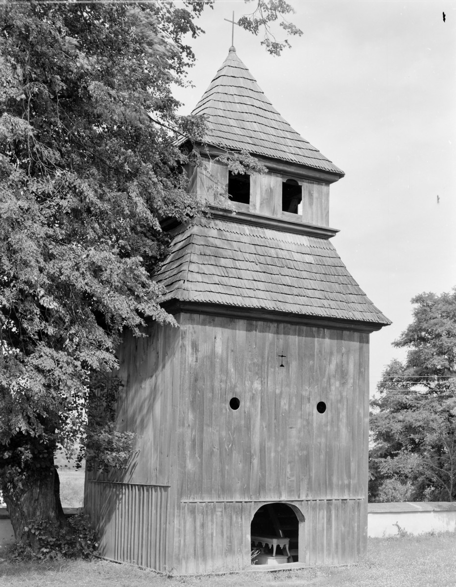 dzwonnica - elewacja, skan 1