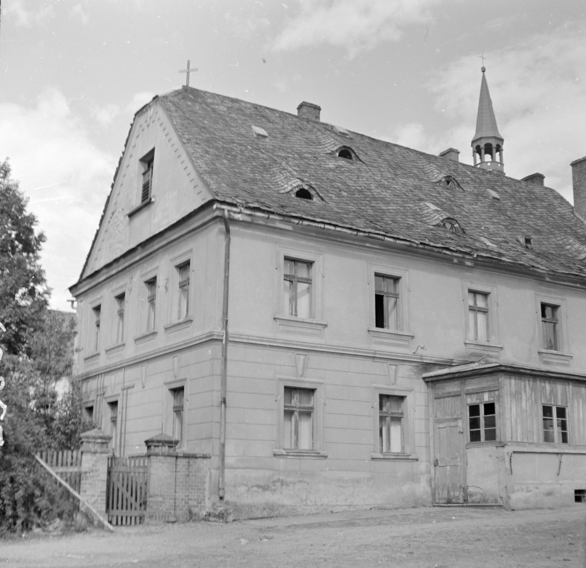 plebania - elewacja, skan 1