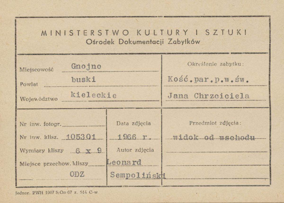 Kościół parafialny - widok ogólny od strony wsch. - metryczka, skan 1