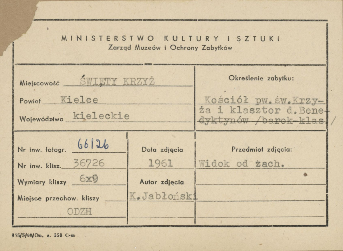 Zespół klasztorny na Świętym Krzyżu - widok ogólny od strony wsch. - metryczka, skan 1