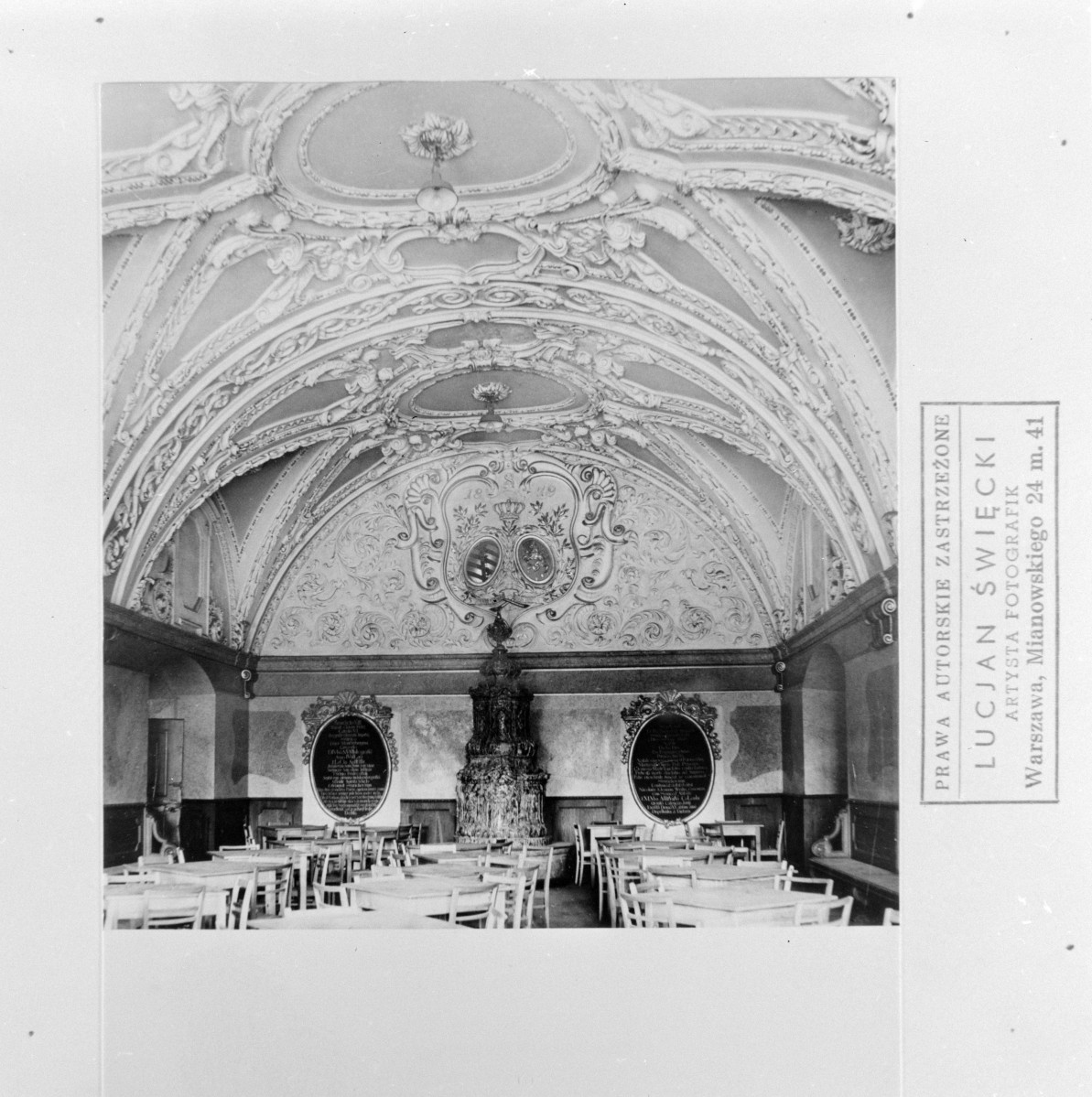 klasztor Cystersów - jadalnia, skan 1