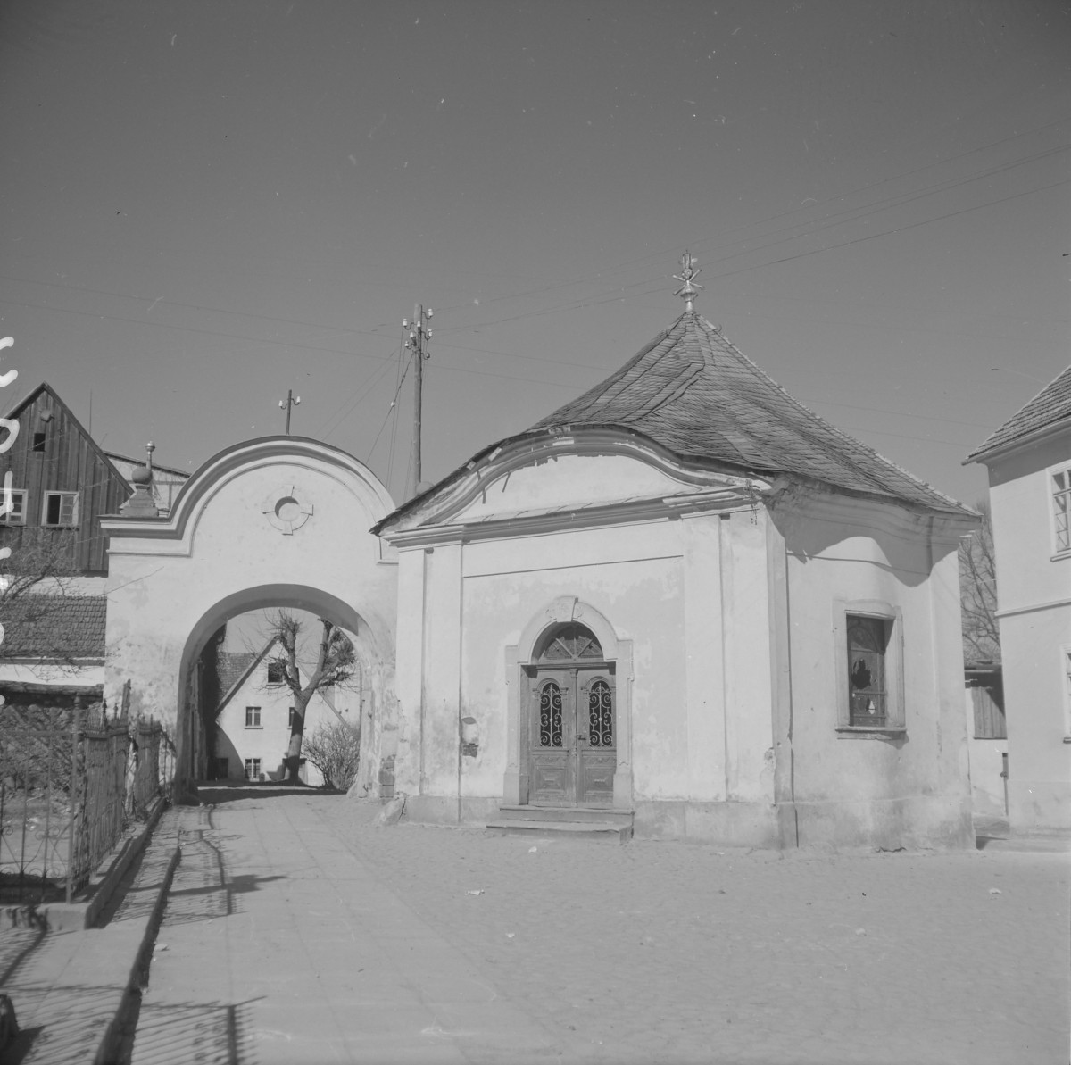 kościół pw. Nawiedzenia NMP - kalwaria wambierzycka - kaplica pielgrzymkowe oraz brama Syjon, skan 1