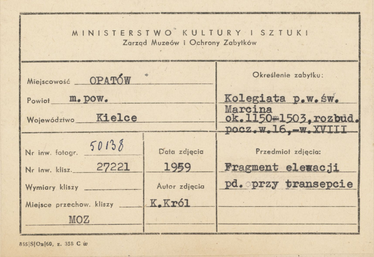 Kolegiata - widok na płd. skrzydło transeptu - metryczka

, skan 1