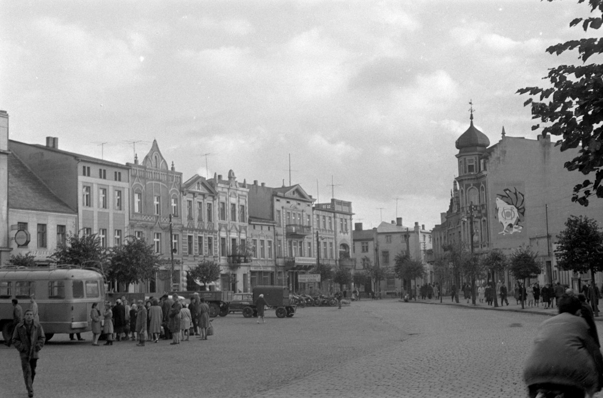 rynek - fragment zabudowy, skan 1
