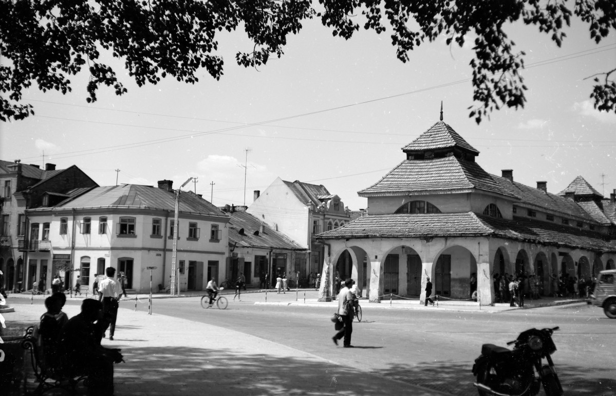 hale targowe oraz kamienice, skan 1
