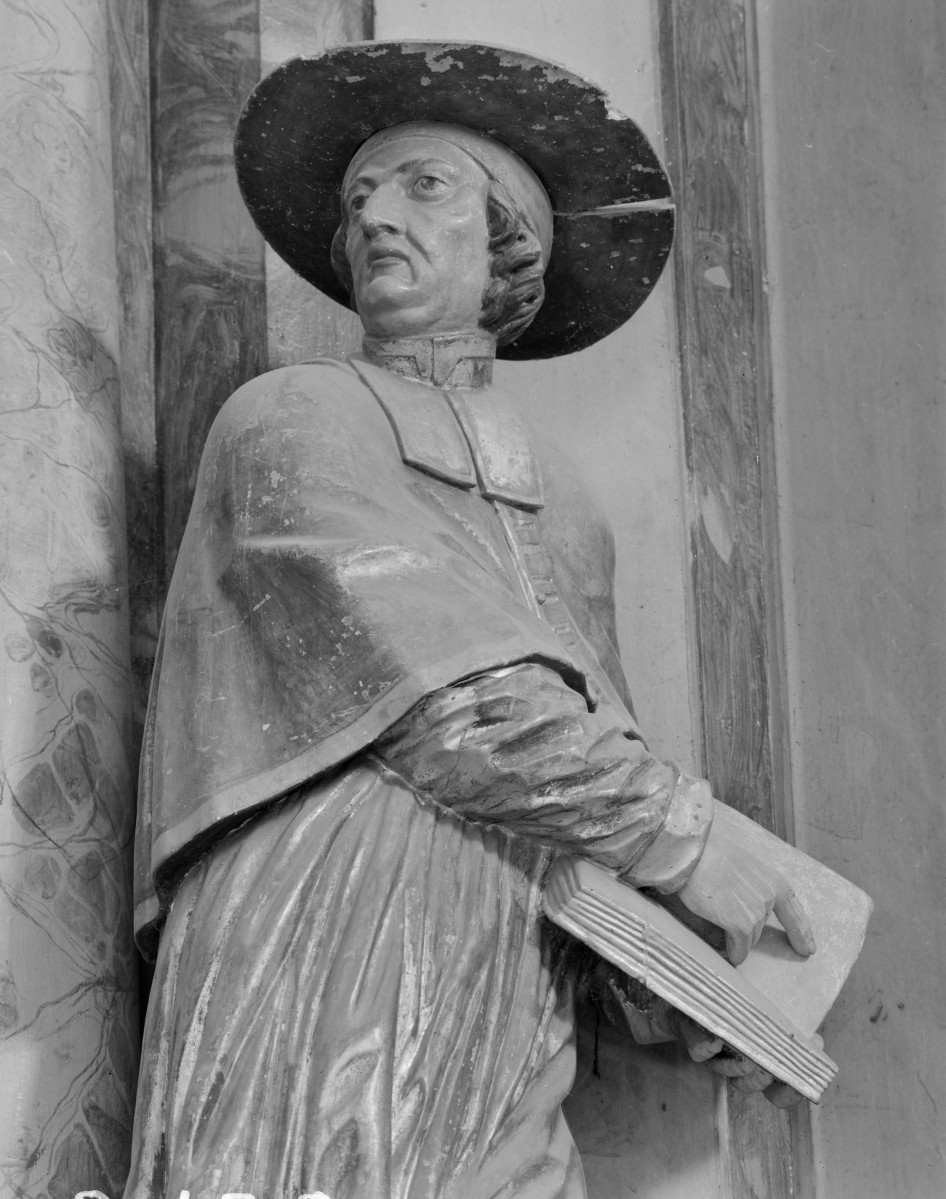 Kościół pw. NMP i św. Mikołaja - ołtarz główny: rzeźba, detale, skan 1