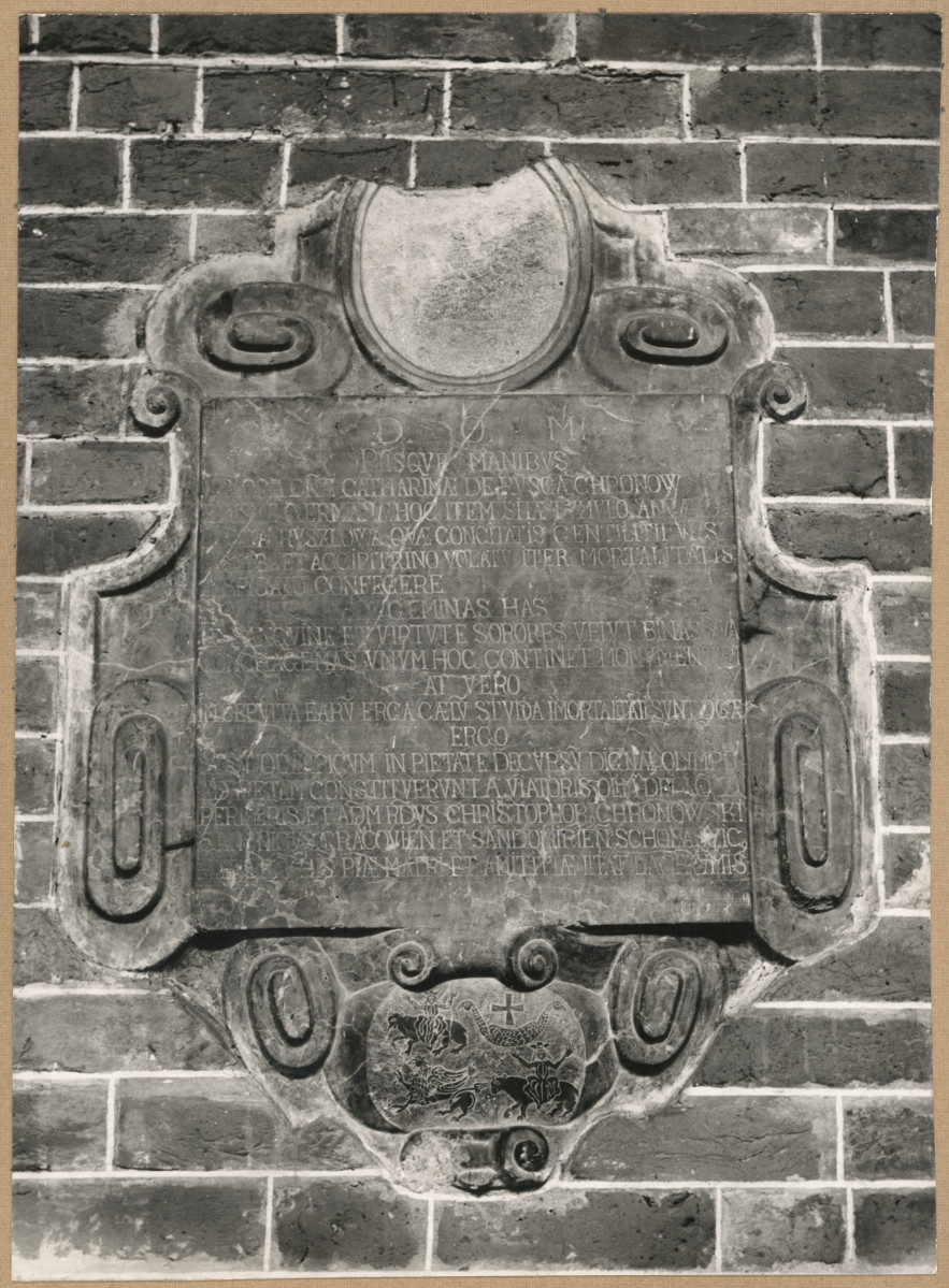  Zespół klasztorny Dominikanów - kościół , epitafium Katarzyny Chronowskiej , skan 1