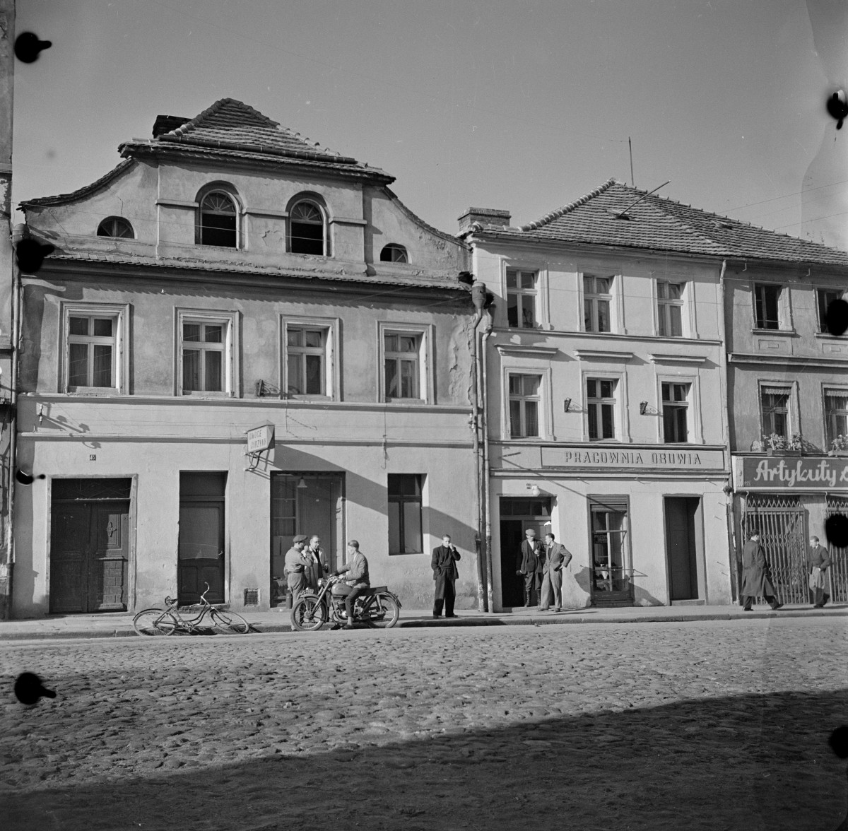 kamienice - elewacje frontowe, skan 1