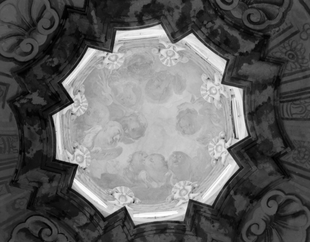 mauzoleum Piastów Świdnickich przy kościele pw. Wniebowzięcia Najświętszej Marii Panny  - wnętrze - fragment polichromii kopuły, skan 1