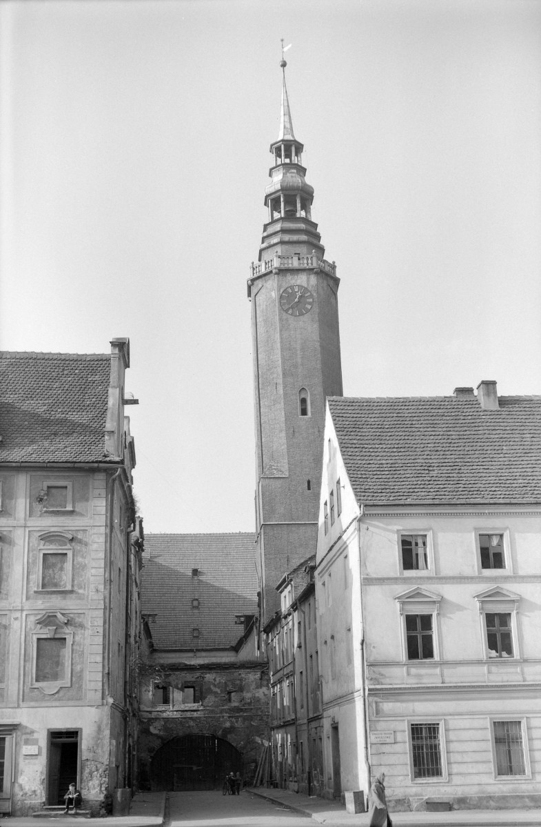 Ratusz i jego wieża, skan 1