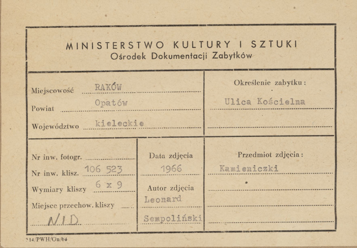 Miasto, fragment ul. Kościelnej - metryczka, skan 1