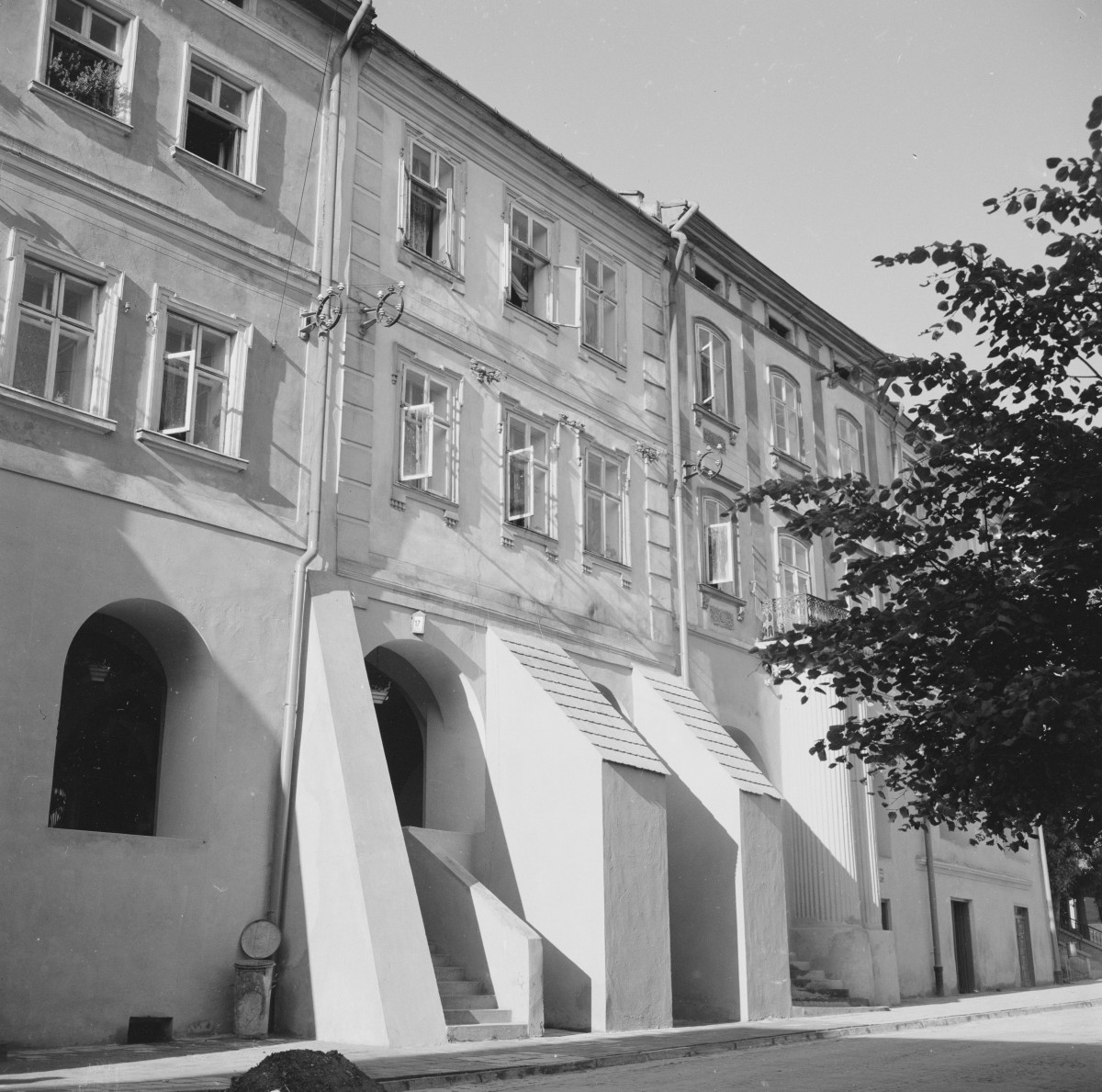 kamienica - elewacja północna, skan 1