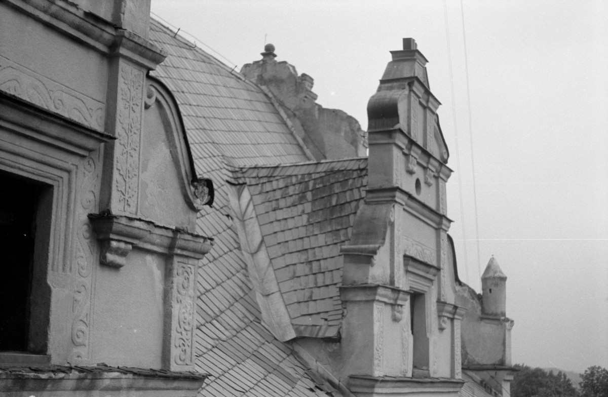 pałac - mansardy, skan 1