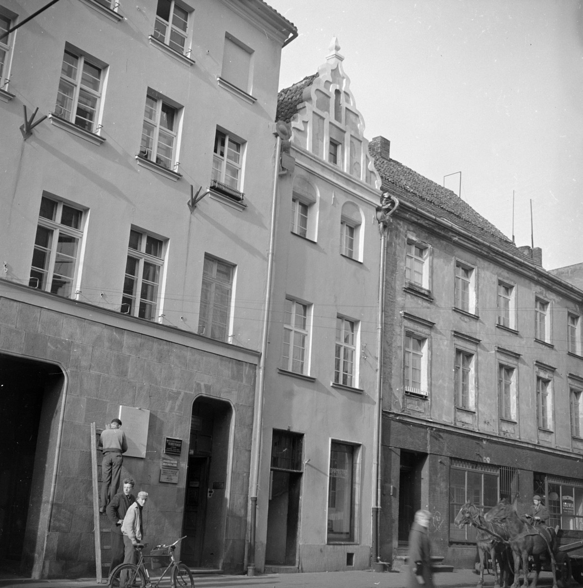 stare miasto - kamienica, skan 1