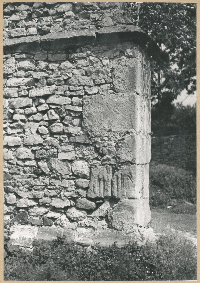 Zespół klasztorny Franciszkanów - widok na przyporę, skan 1