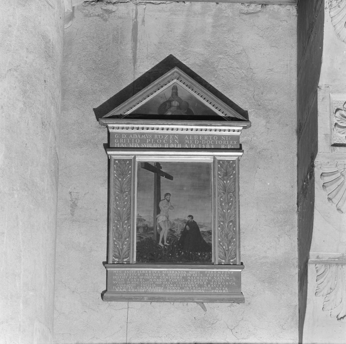Kolegiata Bożego Ciała - wnętrze: epitafium Adama Rozena, skan 1
