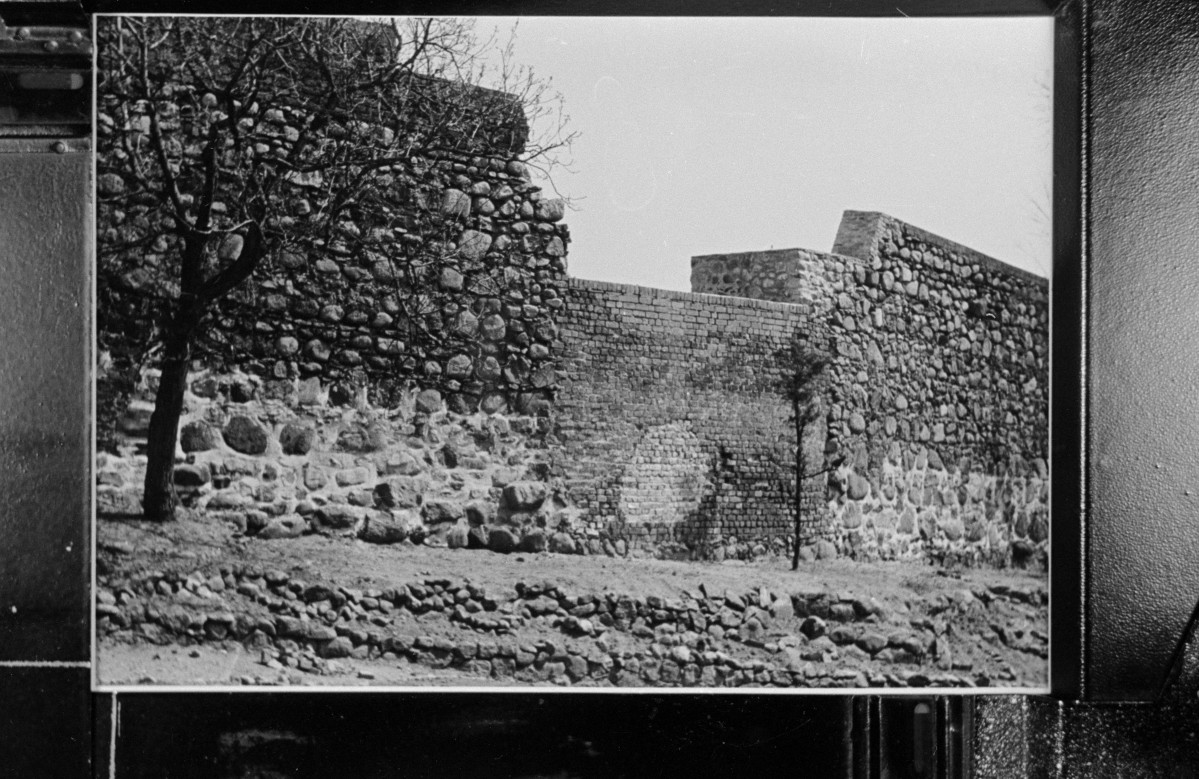 mury obronne, skan 1