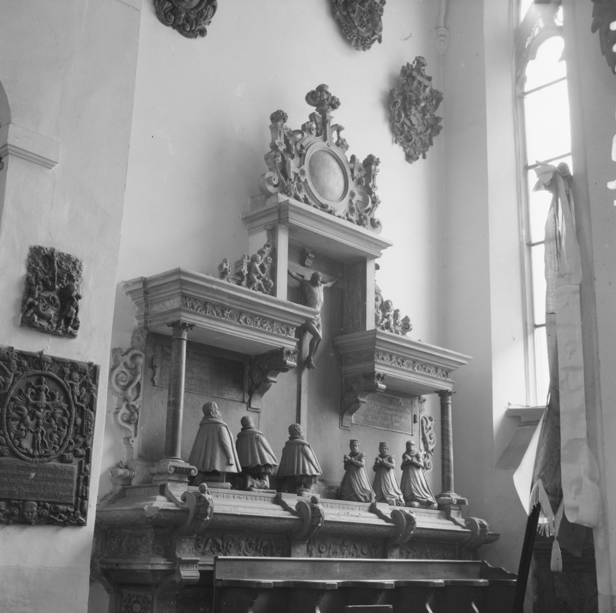 bazylika św. Elżbiety - epitafium Nicklasa Rehdinger 1587 oraz jego żony Rosiny, skan 1