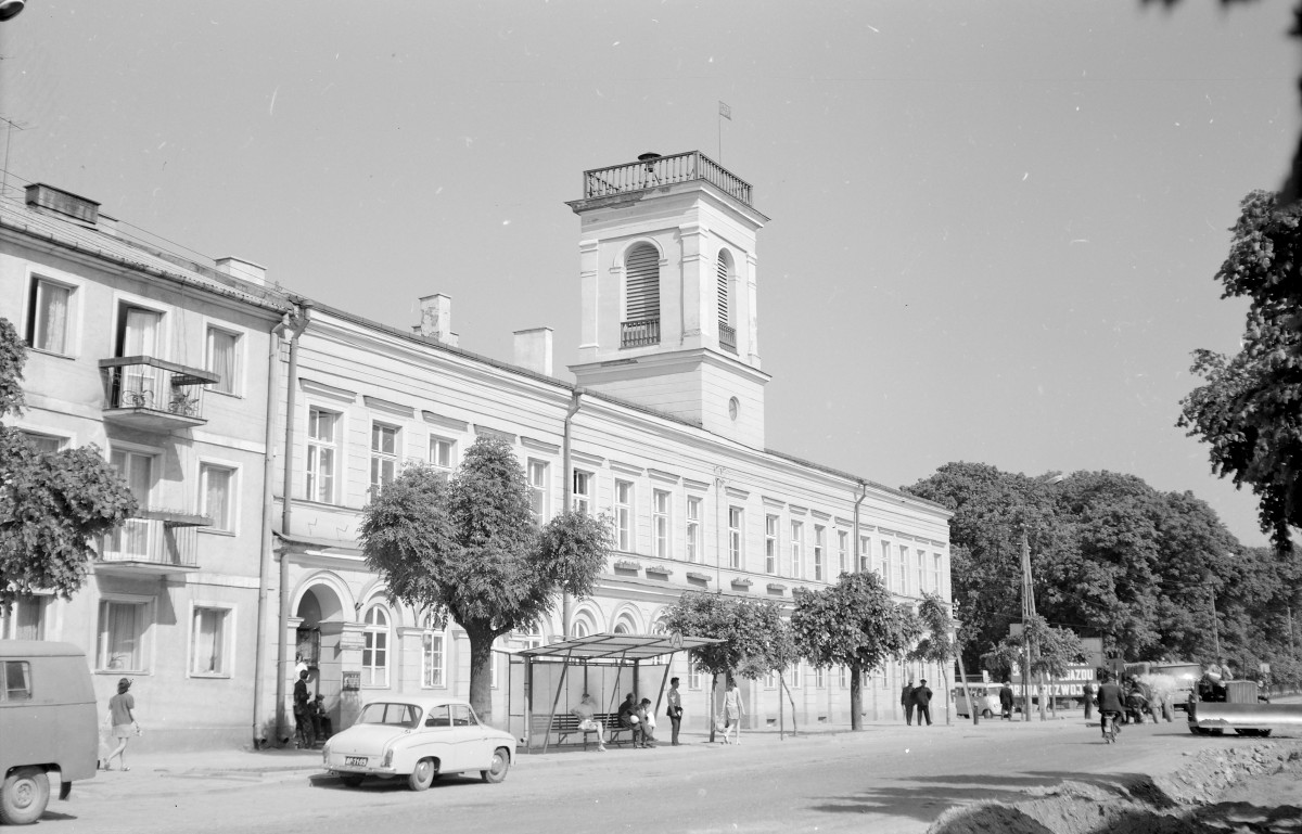 ratusz - widok ogólny, skan 1