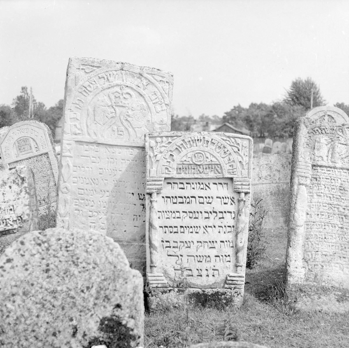 Cmentarz, Kirkut - macewy, skan 1