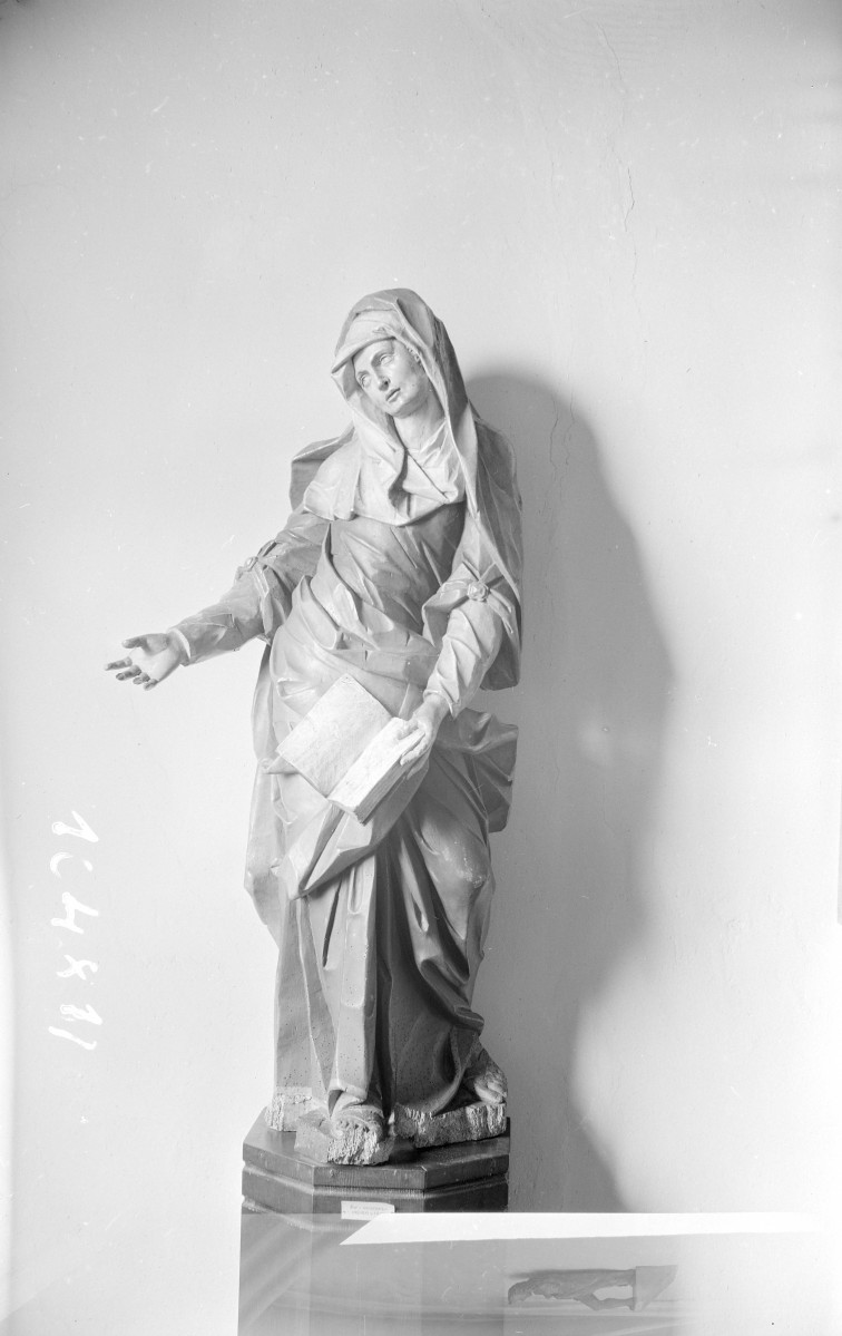 dawny kościół klasztorny dominikanek pw. Świętego Ducha, ob. muzeum - figura Św. Gertruda (ok. 1660), skan 1