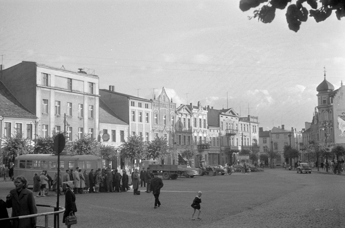 rynek - fragment zabudowy, skan 1