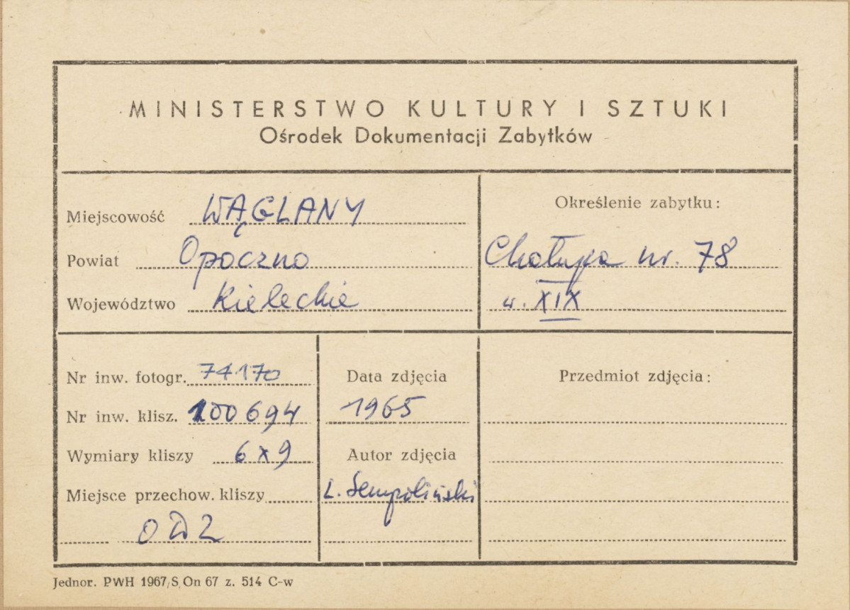 Chałupa drewniana - widok od strony frontu - metryczka, skan 1