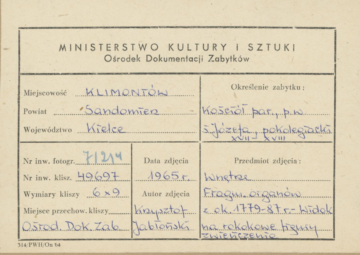 Kościół parafialny - wnętrze, widok na zwieńczenie organów - metryczka, skan 1