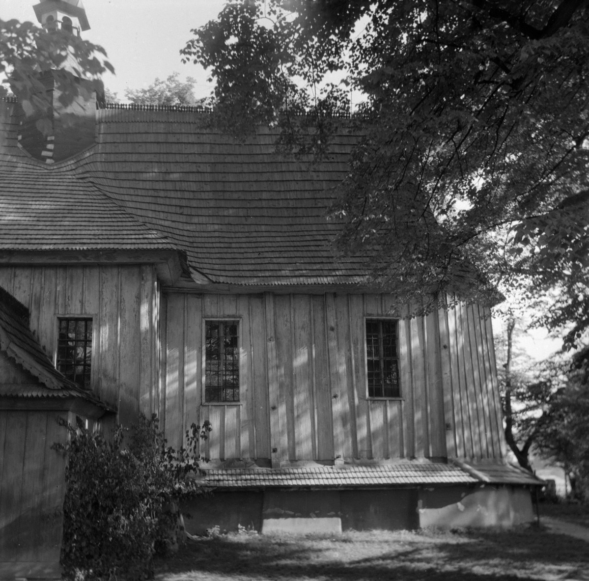 kościół pw. św. Wojciecha i Matki Bożej Bolesnej - prezbiterium - fragment, skan 1