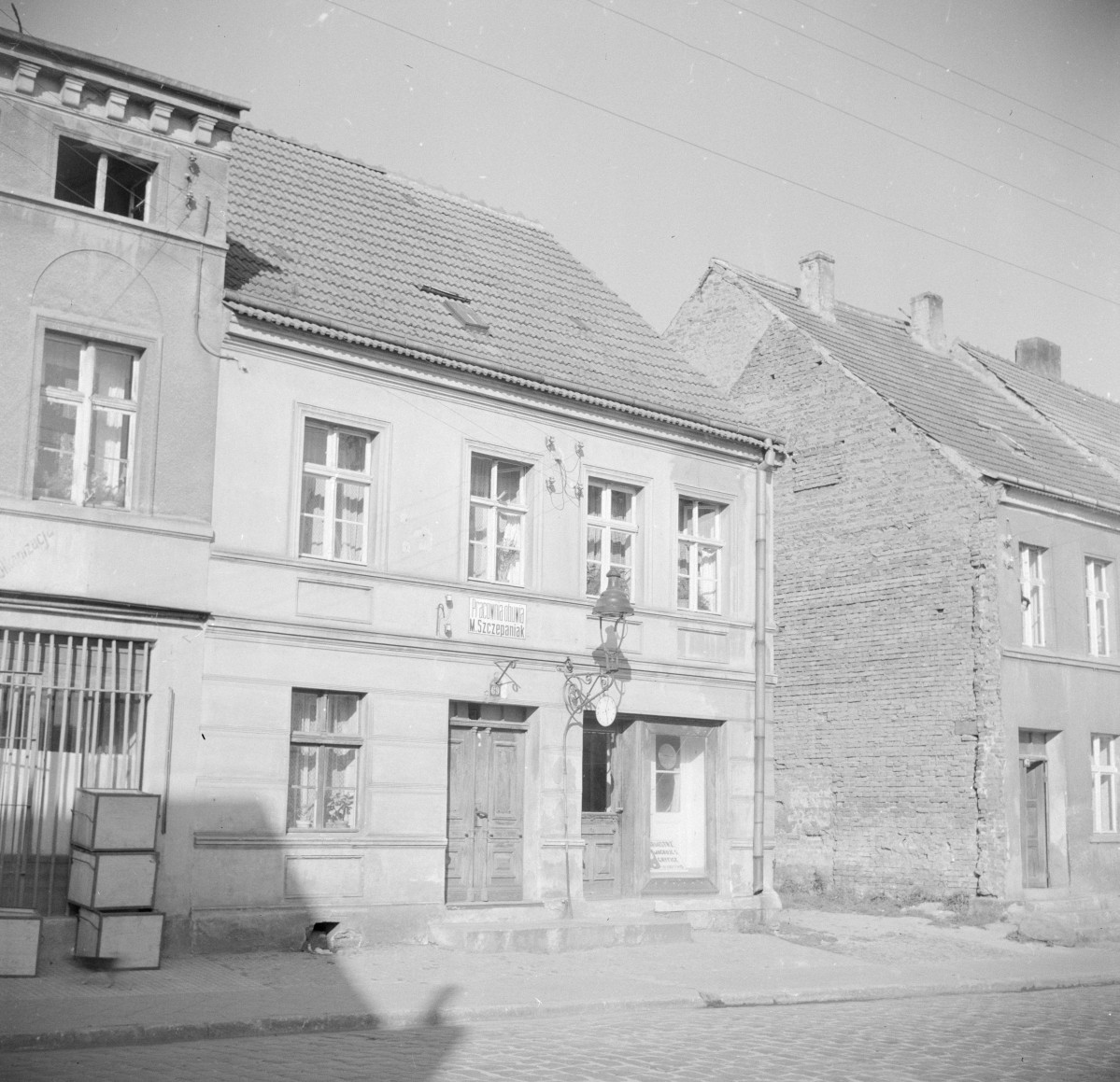 kamienica - elewacja frontowa, skan 1