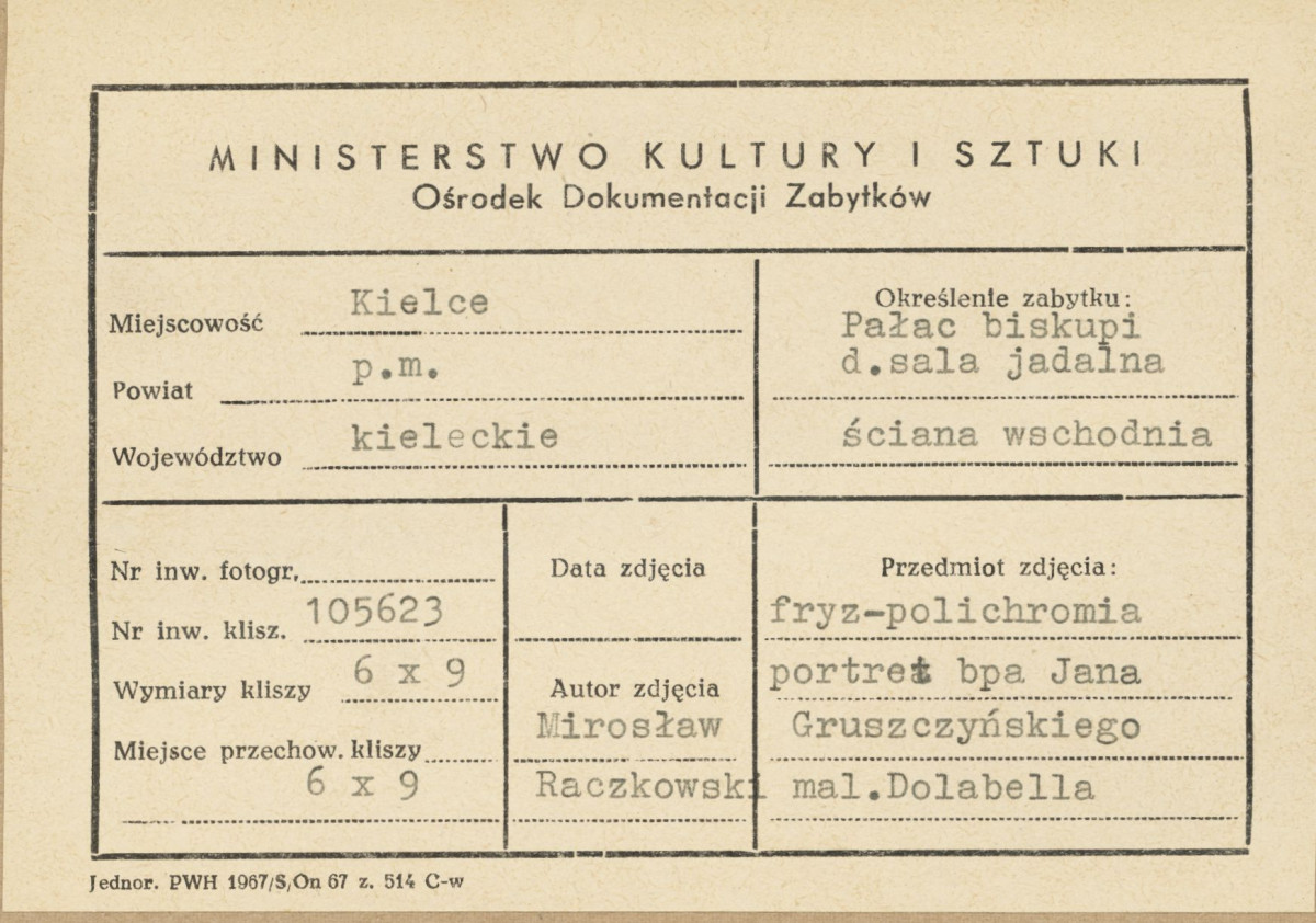 Pałac biskupów - wnętrze, d. sala jadalna, ściana wschodnia, fryz - polichromia, portret bpa Jana Gruszczyńskiego, malował Dolabella, - metryczka, skan 1