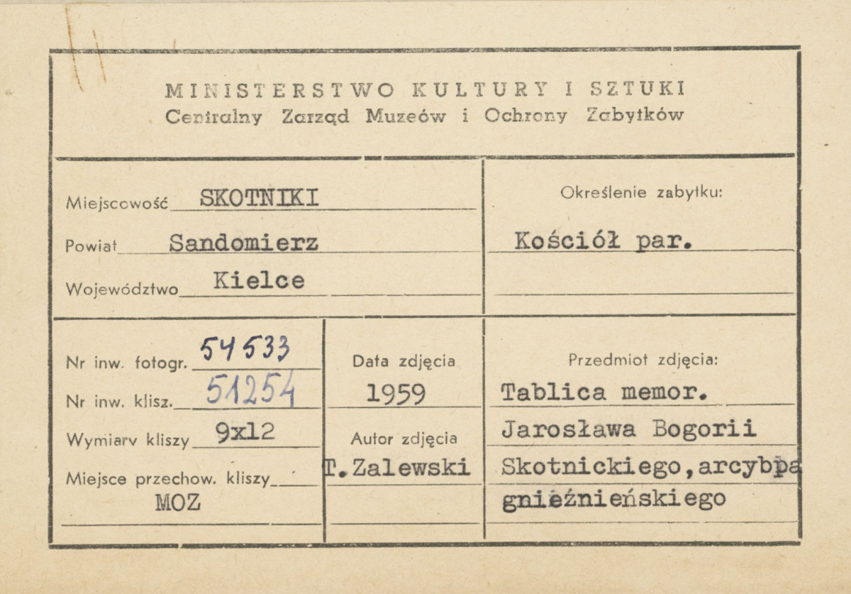 Kościół parafialny - fragment obrazu z tablicą ku czci Jarosława Bogorii Skotnickiego, arcybiskupa gnieźnieńskiego - metryczka, skan 1
