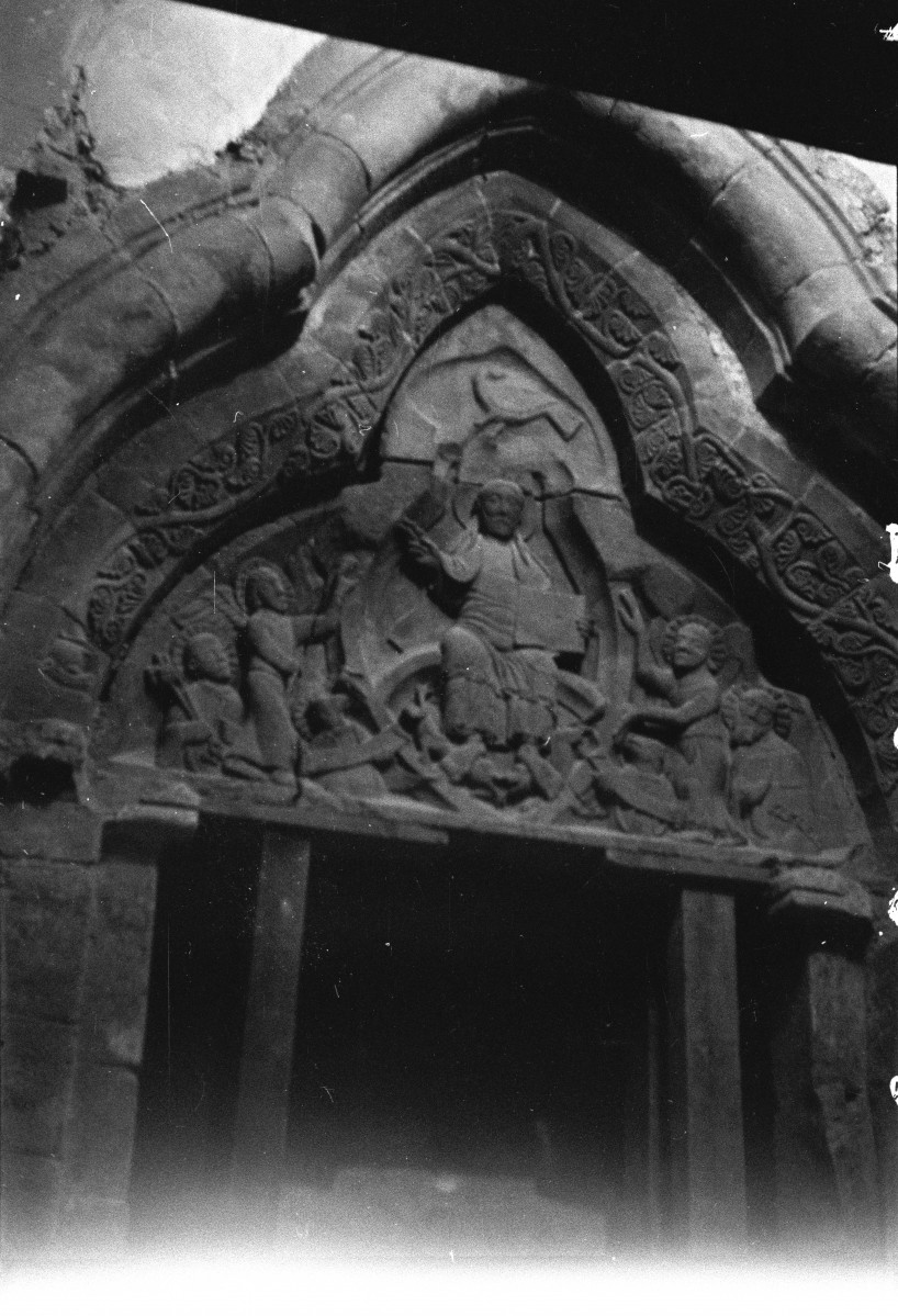 kościół św. Trójcy - portal, brama, skan 1