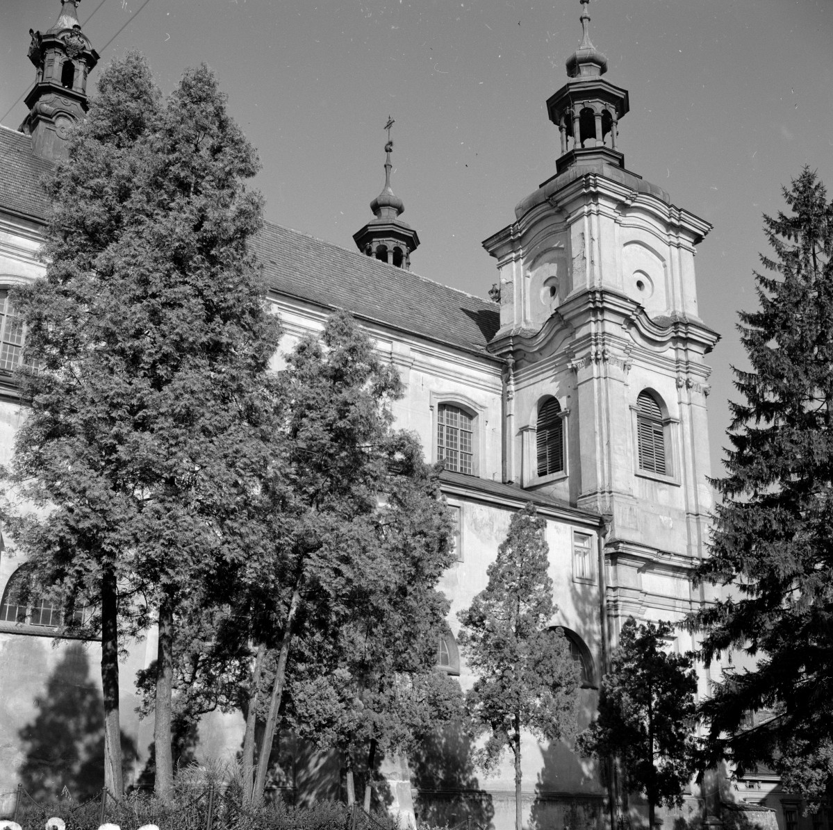 kościół pw. św. Marii Magdaleny - elewacja wschodnia od strony północnej, skan 1