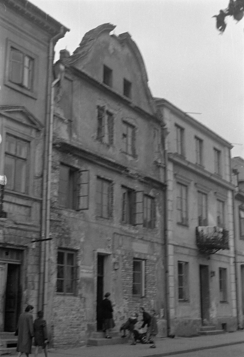 kamienica - elewacja północno-zachodnia, skan 1