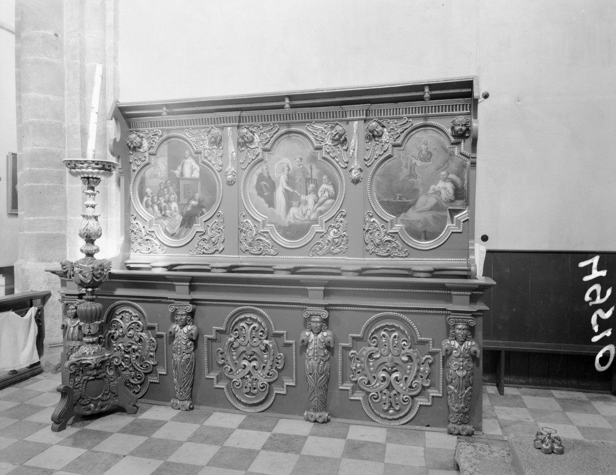 kościół pocysterski, ob. parafialny pw. św. Floriana - wnętrze: stalle, skan 1