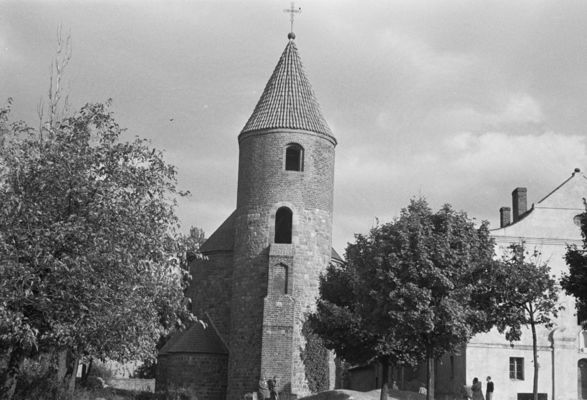 kościół św. Prokopa - wieża, skan 1