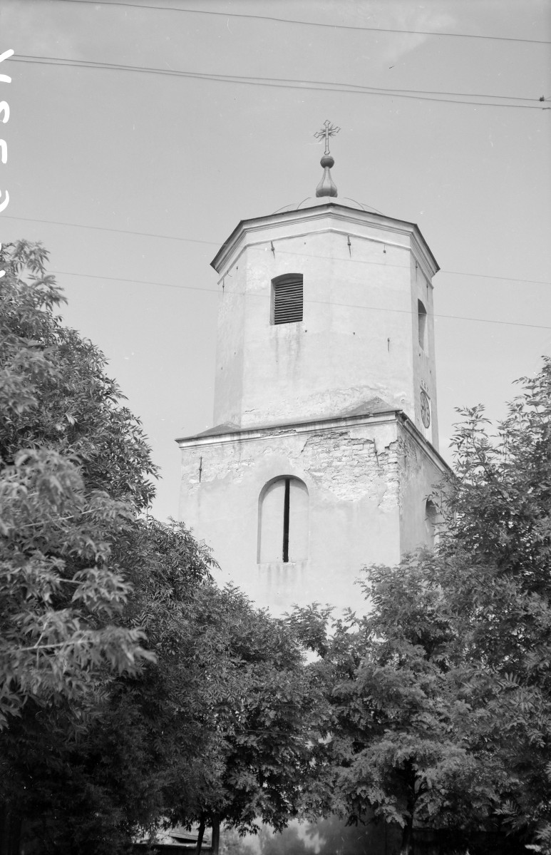 Kościół Wniebowzięcia Najświętszej Maryi Panny - dzwonnica, elewacja., skan 1