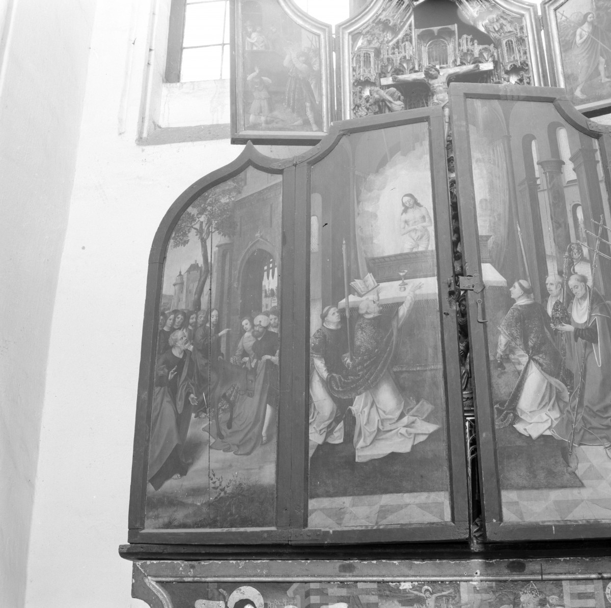bazylika Mariacka - wnętrze: ołtarz antwerpski pw. św. Adrian, scena, skan 1