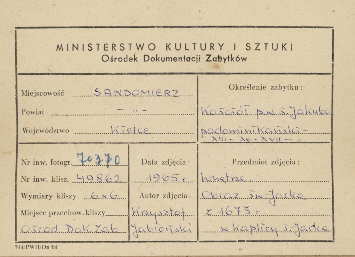  Zespół klasztorny Dominikanów - kościół, fragment ołtarza w kaplicy św. Jacka - metryczka, skan 1