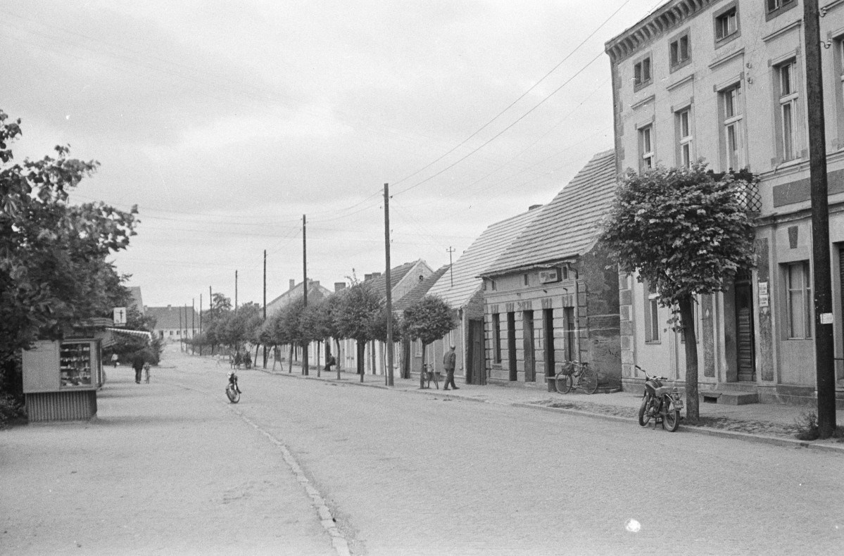 rynek - fragment zabudowy, skan 1