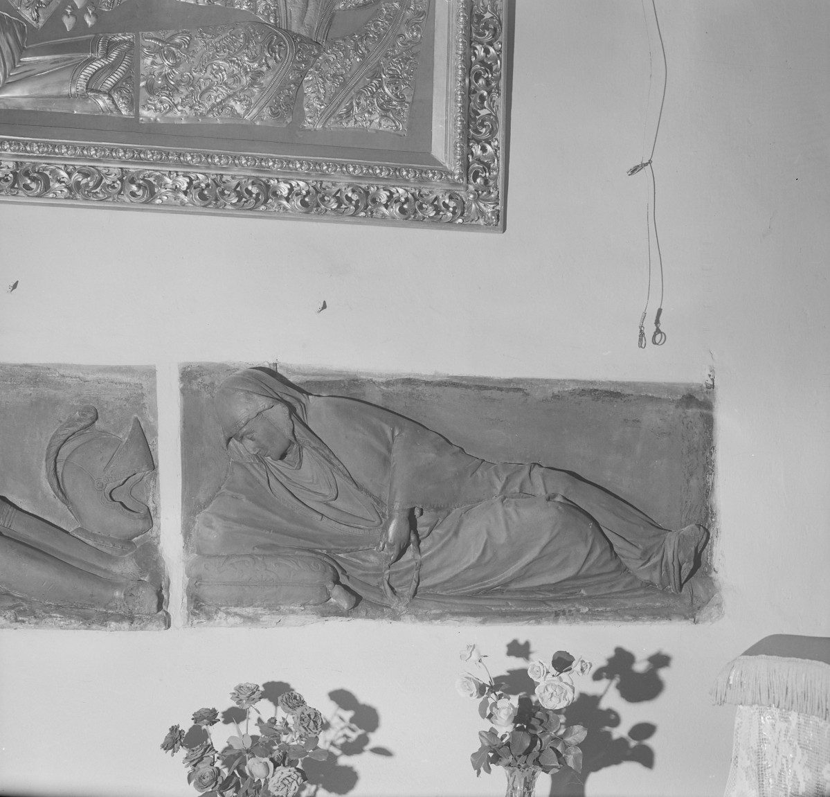 kościół pw. Wniebowzięcia Najświętszej Maryi Panny - wnętrze - Kaplica Maryjna - Nagrobek Katarzyny Niemojewskiej, skan 1
