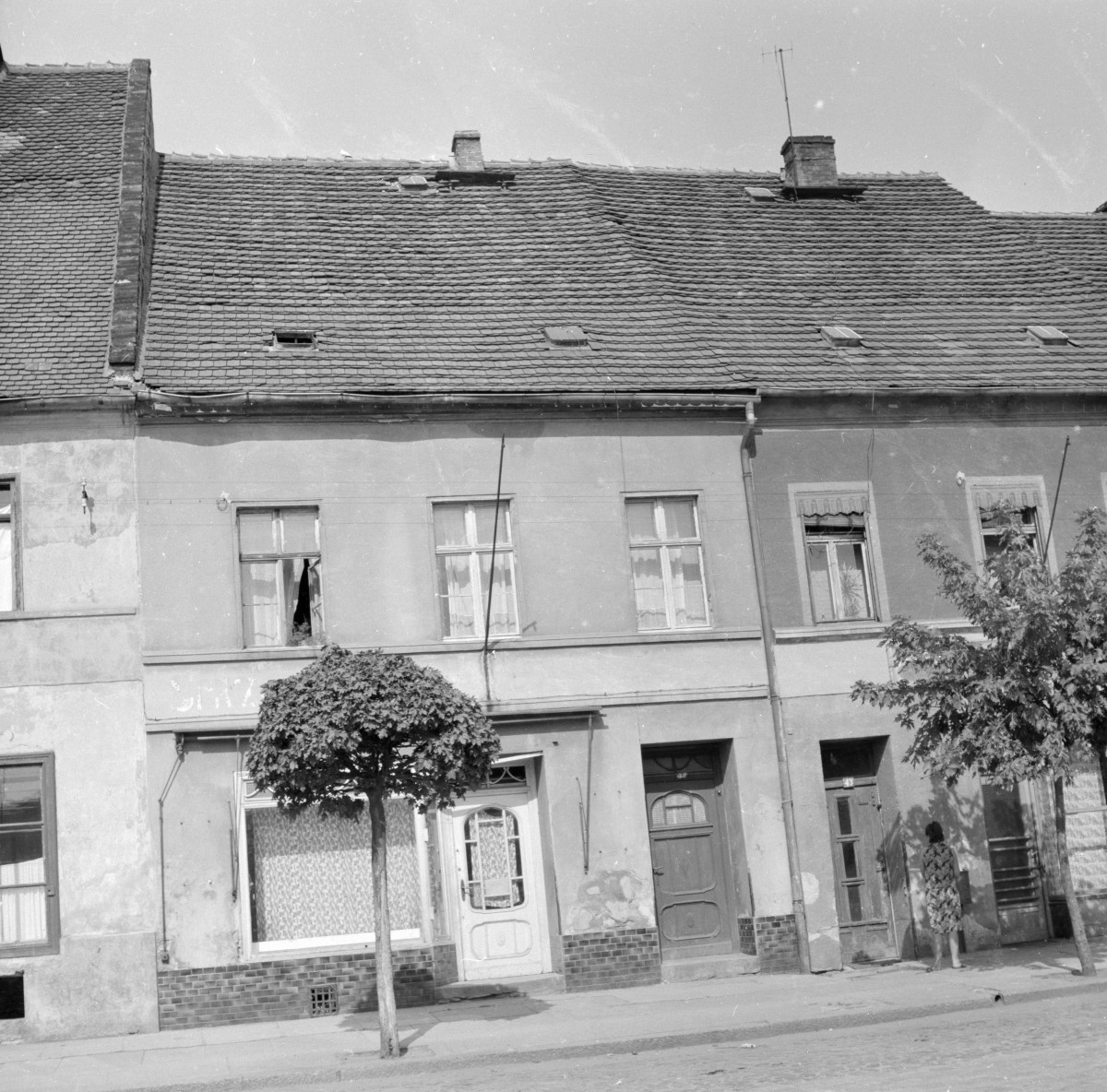 kamienica, Rynek nr 42 - elewacja frontowa, skan 1